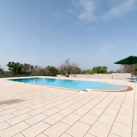 Rux Villa *